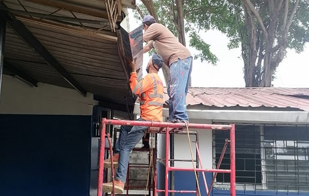 En  625 centros educativos, de 10 provincias y tres comarcas indígenas,se desarrollarán labores de mantenimiento. Foto: Meduca