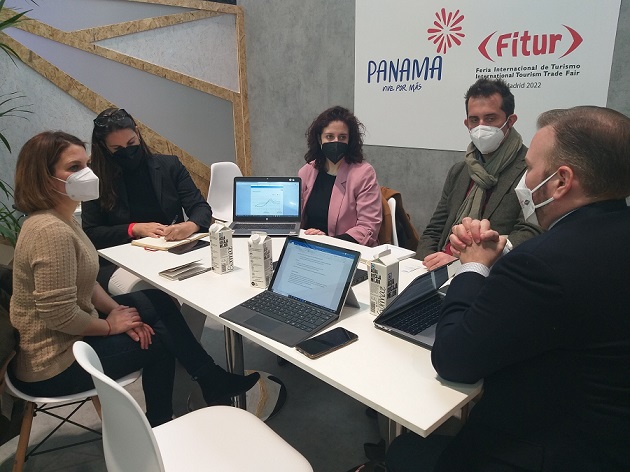 Fitur 2022, que este año se desarrolló de forma híbrida, contó con la participación de 11.193 asistentes. Foto: Cortesía