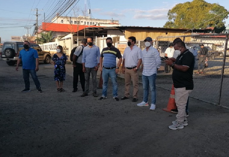 Los manifestantes aseguran que las condiciones de la carretera son “desastrosas”. Foto: Eric A. Montenegro 