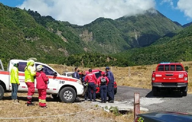 En el rescate  participaron Bomberos, ONG SAR Panamá, guardaparques de MiAmbiente y Policía Nacional. Foto: Mayra Madrid 