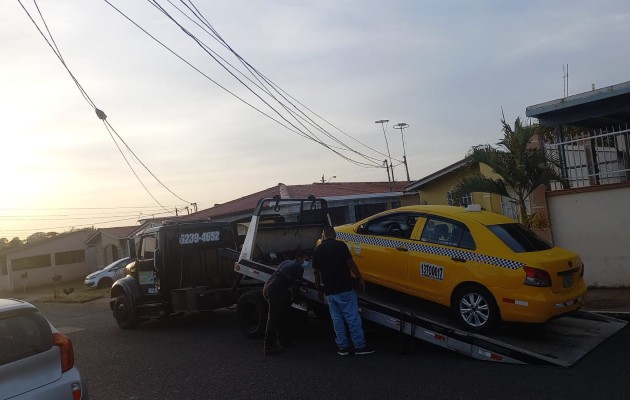 El operativo estaba dirigido principalmente a los conductores que realizan el transporte de pasajeros de forma ilegal también conocidos como “piratas”. Foto. Eric Montenegro