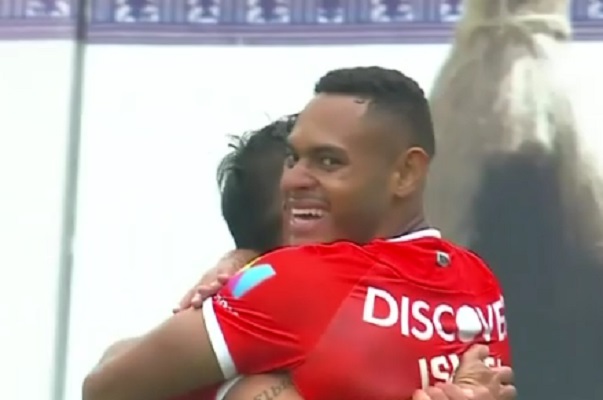 Ismael Díaz festeja su gol con Universitario. Foto: Captura de video.