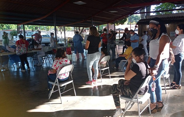 En este momento hay 4,770 casos activos, de los cuales 93 personas están en centros hospitalarios y 22 en el hotel hospital. Foto. José Vásquez