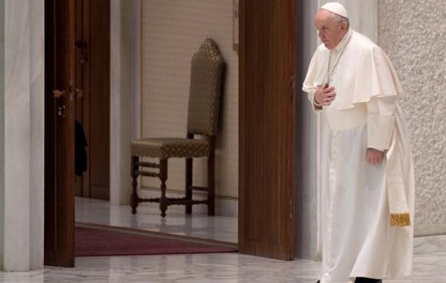 El papa  llamó a todas las partes involucradas a abstenerse de cualquier acción. EFE