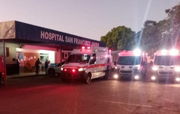 Los heridos fueron evacuados casi en la noche hasta el hospital regional de Veraguas. Foto: Melquiades Vásquez