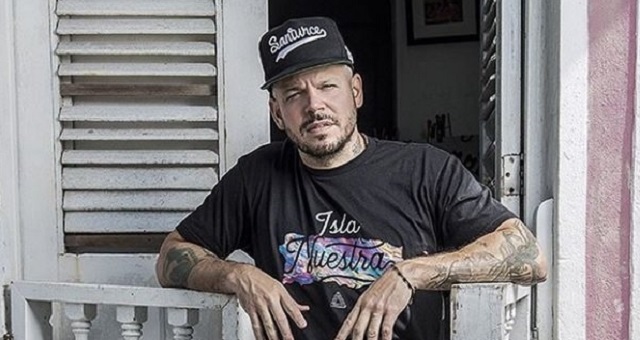 Residente asegura que amenazaron con demandarlo. Foto: Archivo
