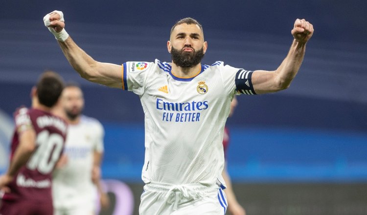 Karim Benzema del Real Madrid, festeja su gol. Foto:EFE