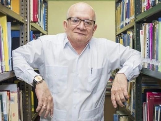 Manuel Orestes Nieto es el único escritor panameño que ha logrado el Premio Casa de las Américas. Foto: Instagram / MiCultura