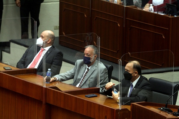 Los magistrados evitaron dar declaraciones durante el debate de los dos proyectos con que culminan los cambios al Código Electoral. Foto: Víctor Arosemena