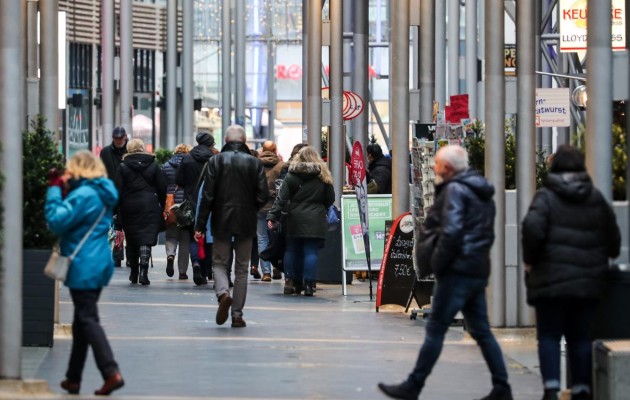 Lo único que queda en Alemania son medidas llamadas de protección básica. Foto: EFE