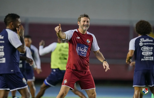 Thomas Christiansen jugará con respeto ante Honduras. Foto: Fepafut