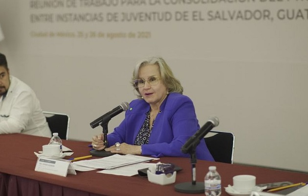 Leonor Calderón dijo que meditó muy bien su decisión. Foto: Twitter @Leonorca28