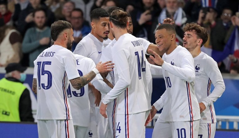 2- Francia es el actual campeón del mundo y defenderá su título a Catar. 