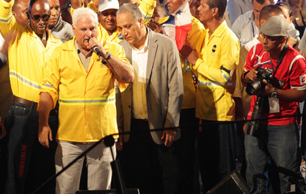 Tras años de rondar la idea de modernizar el transporte público, Ricardo Martinelli hizo posible la construcción del Metro de Panamá. Foto: Grupo Epasa
