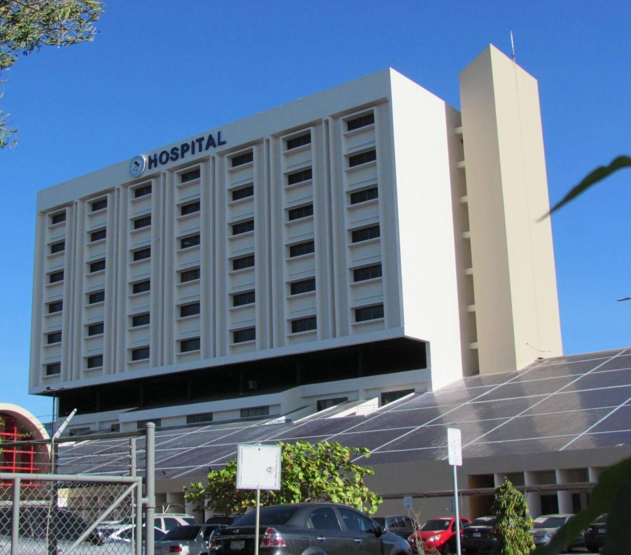 Los señalamientos lo realiza una abogada, quien comenta sobre la supuesta pérdida de los mellizos en 2020 en el Hospital Materno Infantil José Domingo de Obaldía. Foto. José Vásquez