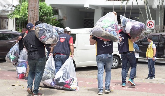 Alrededor de 27 voluntarios estarán recogiendo la ropa. Foto: Cortesía