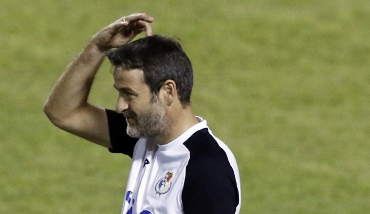 Thomas Christiansen nada se ha dicho sobre su posible renovación. Foto:EFE