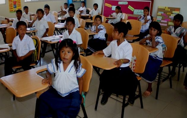 El programa preescolar intercultural bilingüe Contemos y Juguemos, en Ngäbere ayuda a los niños a desarrollar habilidades matemáticas esenciales de forma temprana.  Foto: Ilustrativa