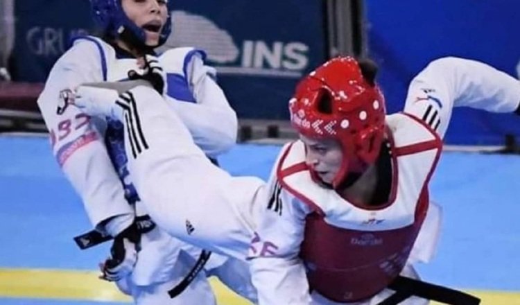 Carolena Carstens (rojo) en uno de sus combates. Foto: Instagram