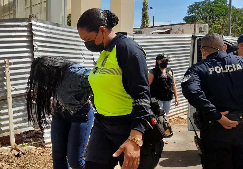 De los 7 aprehendidos, hay 2 mujeres que son hermanas, 1 médico y 2 extranjeros nacionalizados panameños. Foto: José Vásquez