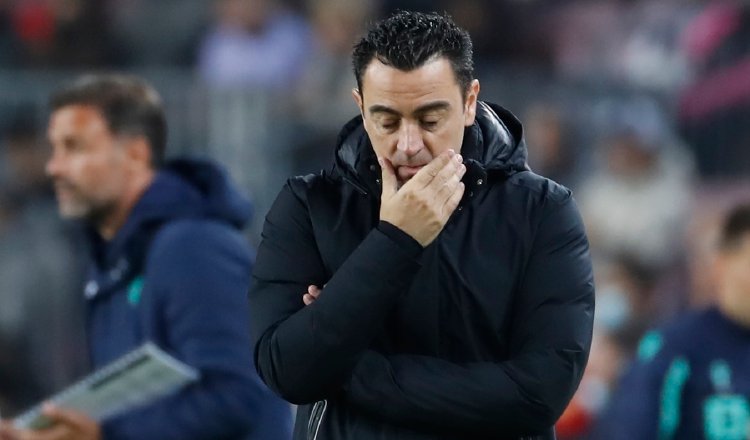 Xavi Hernández lamenta la derrota del Barcelona y asume responsabilidad. Foto:EFE