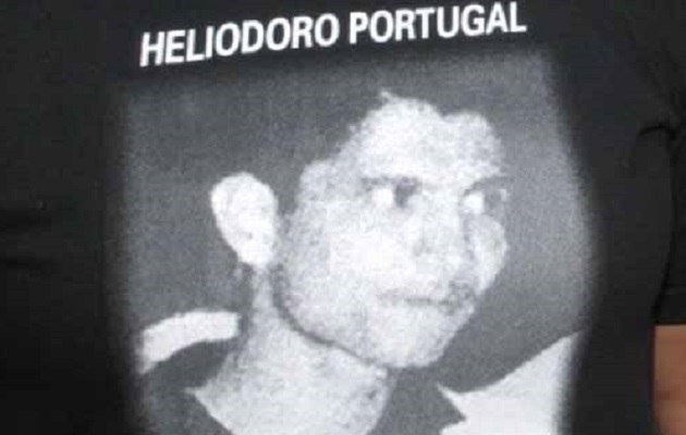 Familiares de Heliodoro Portugal lamentaron la decisión del jurado. Foto: Grupo Epasa