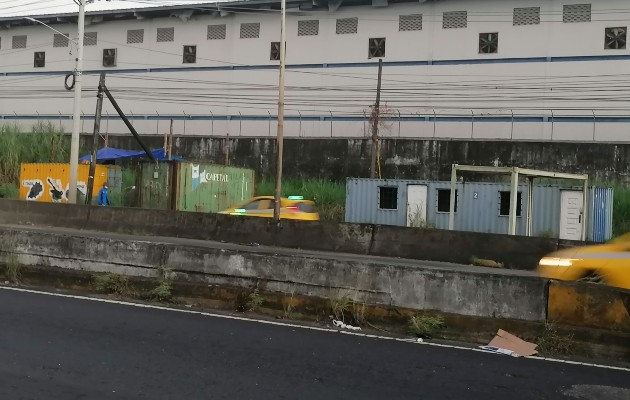 Consideran que la construcción de comercios en las servidumbres podrían causar inundaciones en el área. Foto. Diomedes Sánchez