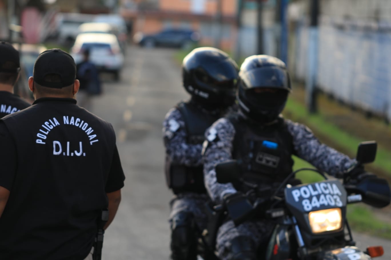 policia-retenes-colon.jpg policia-retenes-colon.jpg