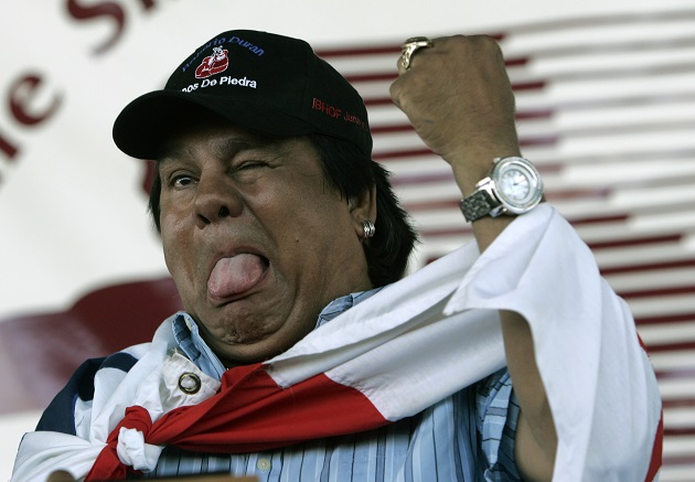 Roberto Durán fue inducido al Salón de la Fama del Boxeo Internacional en Canastota, Nueva York, en 2007. Roberto Durán fue inducido al Salón de la Fama del Boxeo Internacional en Canastota, Nueva York, en 2007.