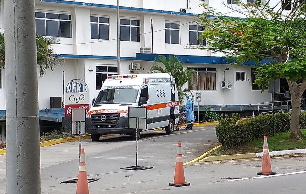 Según fuentes del nosocomio, Luis Carlos Herrera se encuentra en condición delicada debido a las múltiples heridas que recibió. Foto. José Vásquez