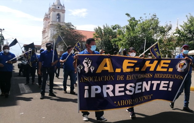 Los educadores no descartan medidas de presión, incluyendo movilizaciones hacia el sector de Divisa, para manifestarse. Foto. Thays Domínguez
