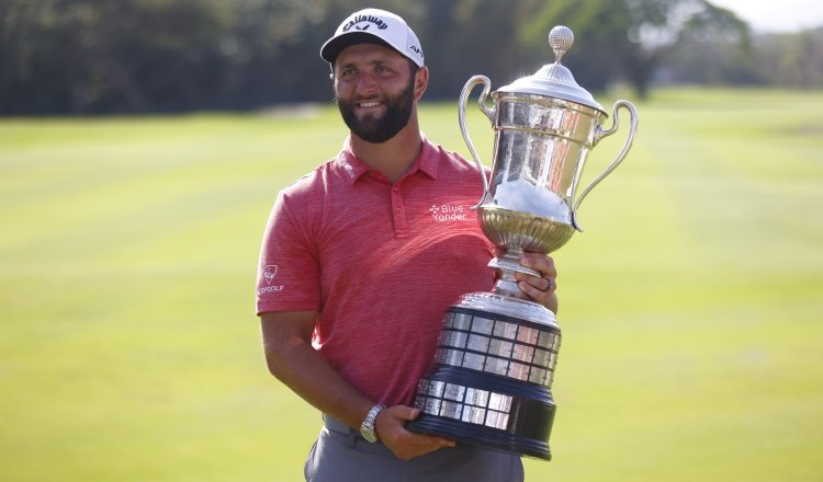 El golfista español Jon Rahm ganó el Mexico Open. Foto:EFE