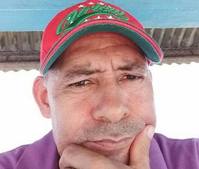 Daniel Antonio Chavarría es seguridad en  un hotel de playa en Alanje. Foto: José Vásquez