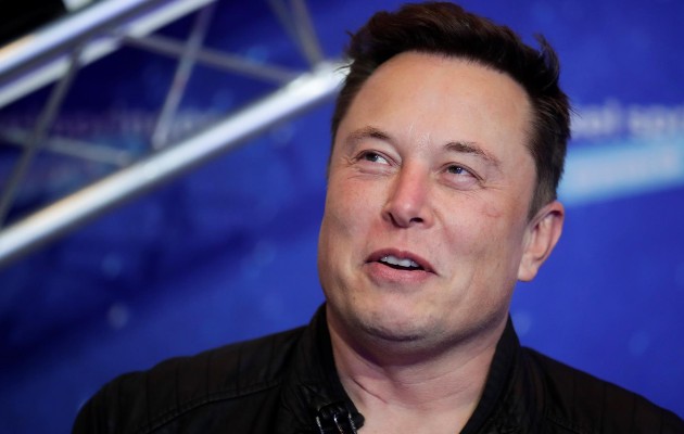 El pasado 28 de marzo, la junta directiva de Twitter aceptó la oferta de adquisición por parte de Musk por 44,000 millones de dólares. Foto: EFE