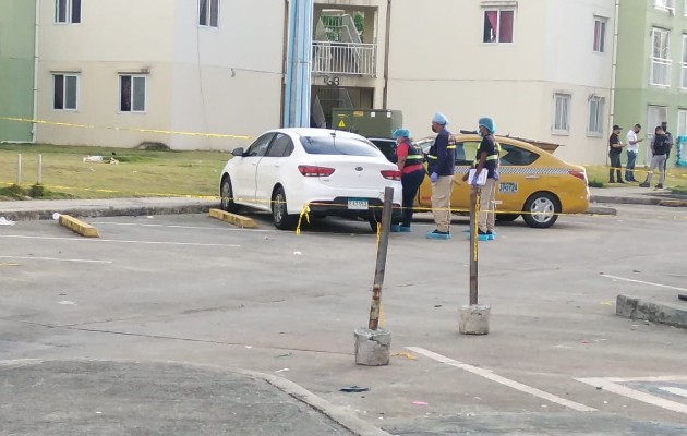 Ismael Molinar, 27 años, murió al recibir dos impactos con arma de fuego mientras se estacionaba en la torre H-31 de los multifamiliares Altos de Los Lagos, corregimiento de Cristóbal Este, provincia de Colón. Foto. Archivo