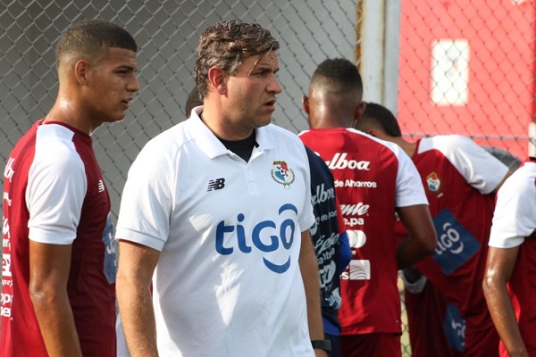 Ángel Sánchez, técnico de Panamá Sub-20. Foto: Fepafut