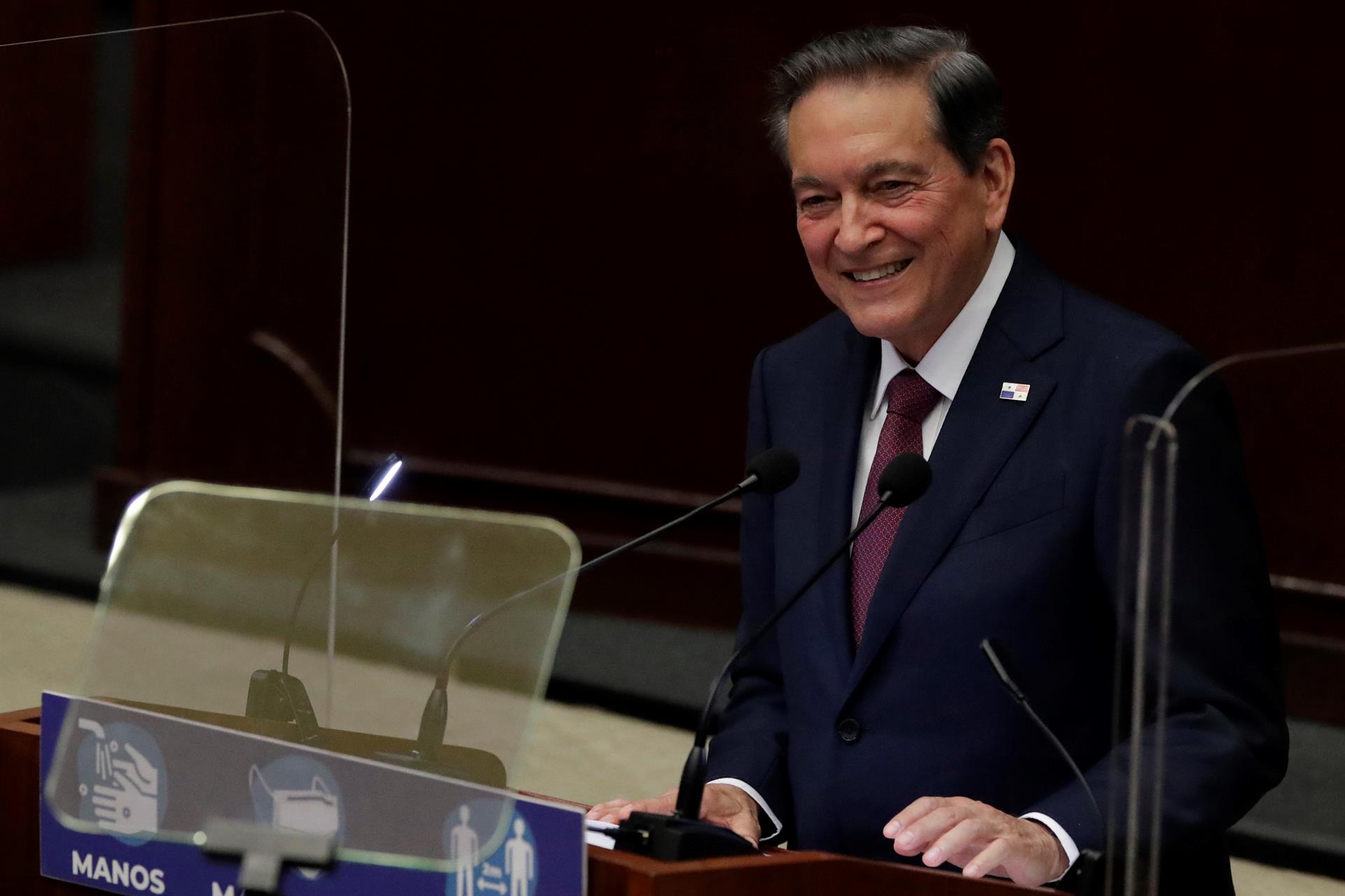 En nombre de Panamá, felicito al presidente electo de Colombia, dijo Cortizo. Foto: EFE