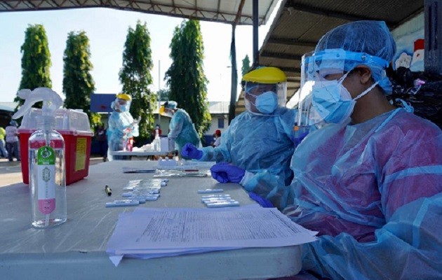 También se está vacunando contra la Influenza y otras 25 patologias. Foto: José Vásquez 