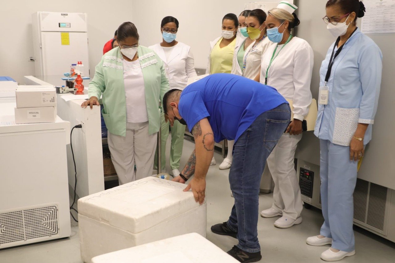Panamá recibió un nuevo lote de 252,000 dosis de vacunas pediátricas. Foto: Cortesía