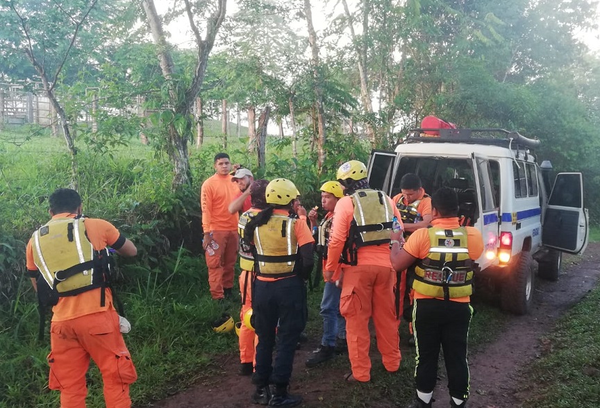 El Ministerio Público inició las investigaciones y el levantamiento del cadáver. Foto: Melquiades Vásquez