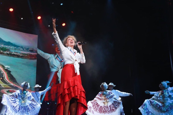 Erika Ender interpretó sus más grandes éxitos. Foto: MiCultura / @MiCulturaPma