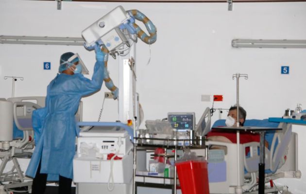 A los pacientes recuperados se le ofrece el servicio de Post-Covid. Foto: Cortesía