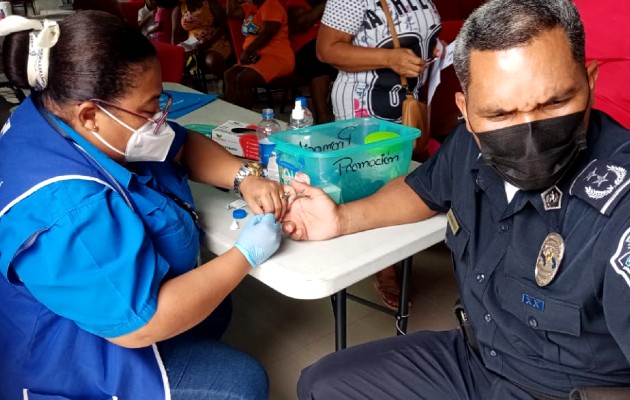 En la jornada se brindaron servicios de promoción de la salud, enfermería, medicina general y nutrición. Foto / Diómedes Sánchez.