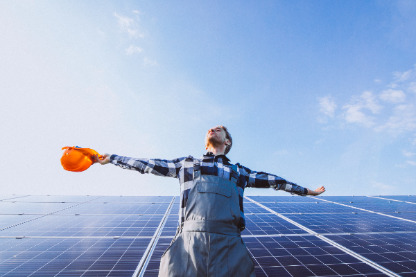 La exposición solar induce el comportamiento de búsqueda de alimentos e ingesta de los mismos en los hombres. Foto: Ilustrativa / Freepik