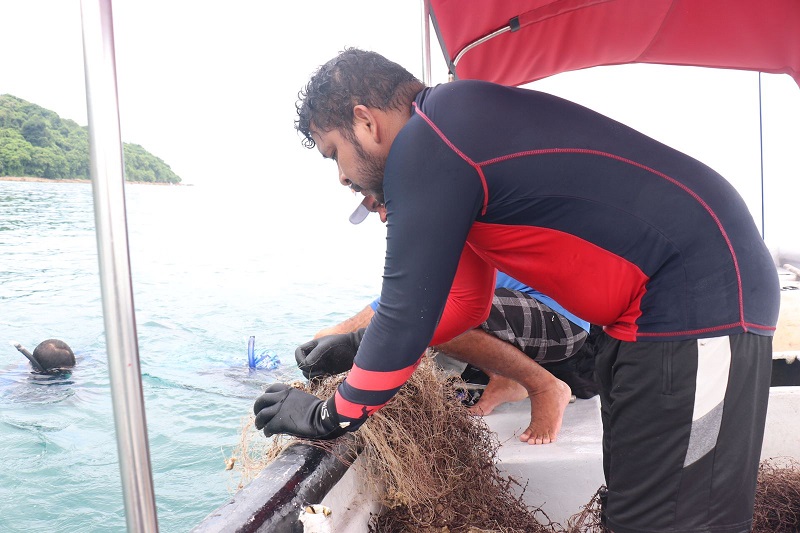 En Taboga se hallaron 2 paños de redes, con un peso de 26 kg y luz de malla de 3½ pulgadas. Foto: Cortesía Arap