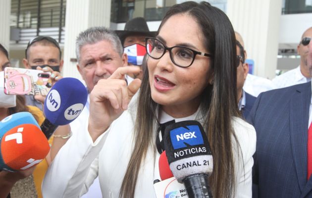 La diputada Zulay Rodríguez presentó su precandidatura presidencial. Foto: Víctor Arosemena