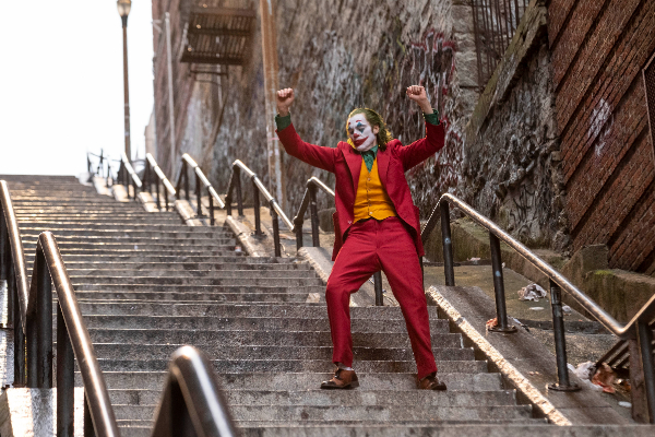 Joaquin Phoenix como Arthur Fleck durante una escena de 'Joker'. Foto: EFE / Niko Tavernise/ Warner Bros.