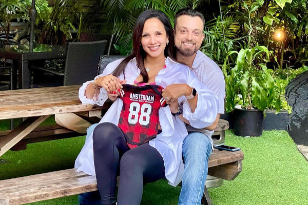 Melissa Piedrahita y su esposo. Foto: Instagram / @melapiedrahita