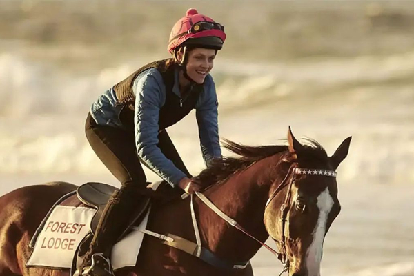Michelle Payne ganó la Copa de Melbourne. Foto: Internet