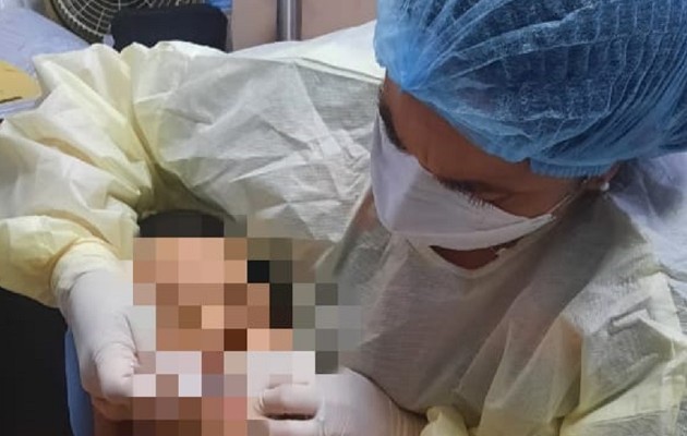 La intervención de odontólogos se hace cumpliendo los protocolos de seguridad. Foto: Mayra Madrid